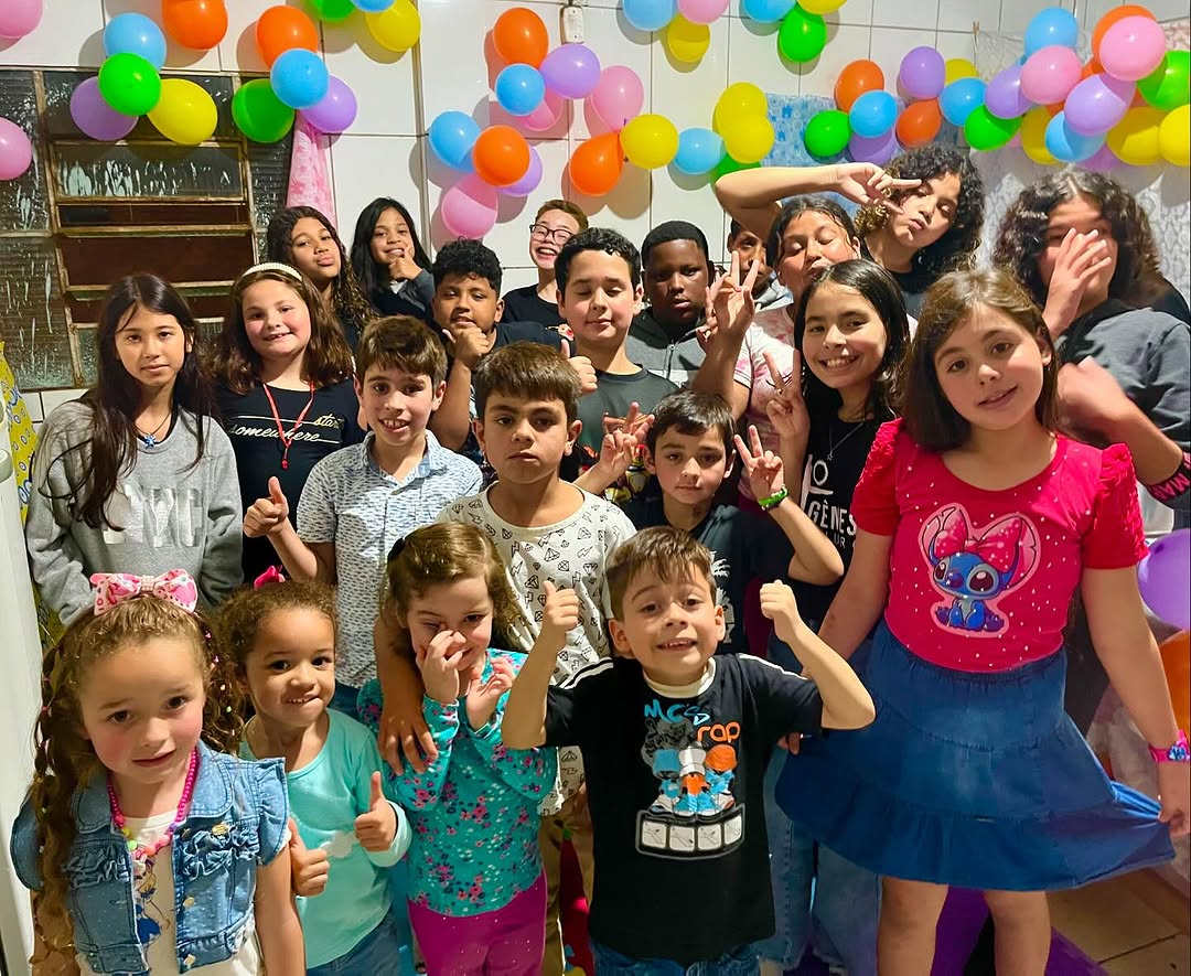 Crianças do Gênesis Kids